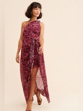 BTFL-Life ‘Viola’ Devore One-Shoulder Dress